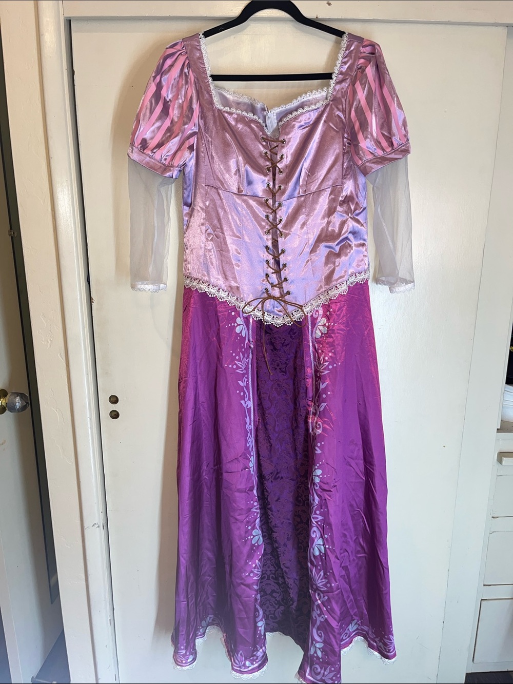 Source Unknown Pink and Purple Women’s Theatrical Princess Dress 2XL